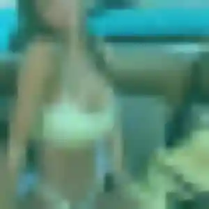 Photo de Alexandra à Optevoz (32 ans) - plan cul discret