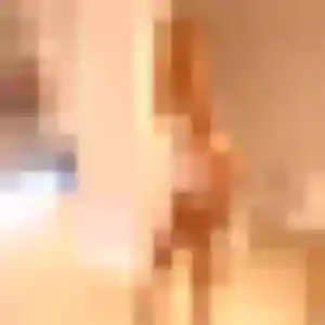 Découvre Veronique, 36 ans à Oslon en privé