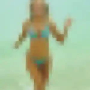 Découvre Ximena, 32 ans à Oslon en privé