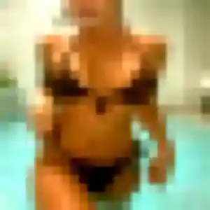 Maeva, femme de 27 ans cherche plan cul à Ourouer-les-Bourdelins