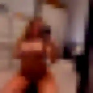 Clotilde, fille de 38 ans cherche plan cul à Ourville-en-Caux