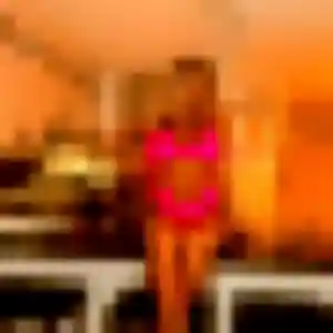 Christelle, 30 ans, connectée à Pampelonne pour une rencontre coquine