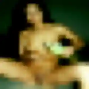 Yvette, 38 ans, cherche un plan cul à Parent