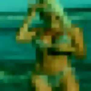 Melanie, 22 ans, en ligne à Peyre en Aubrac pour une rencontre coquine