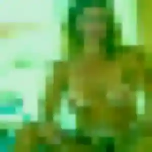 Mia (36 ans) à Peyrieu propose un plan cul ce soir