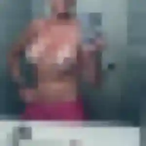Rejoins Mila, 43 ans à Pionnat gratuitement