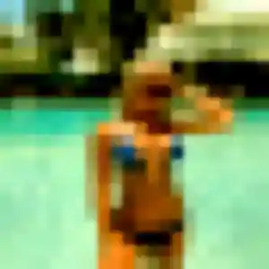 Charmante Maya, 45 ans à Pissy-Pôville - découvrir son profil