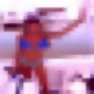 Rencontre Apolline, 24 ans à Plaimpied-Givaudins en privé