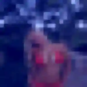 Lisa, 28 ans, disponible à Pléchâtel pour un plan cul
