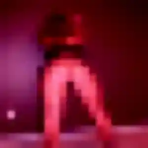 Nadege, 26 ans, disponible à Ploudaniel pour un plan cul