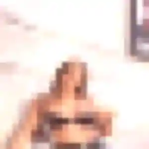 Jennifer, 40 ans, connectée à Plouégat-Guérand pour une rencontre coquine