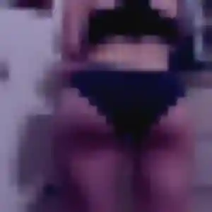 plan cul à Plouescat : profil de Melanie, 29 ans - sans engagement