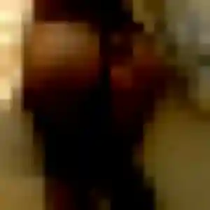 Ursula, 23 ans, connectée à Poilly-lez-Gien pour une rencontre coquine