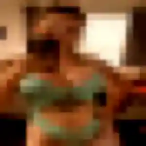 Isabelle, 30 ans, connectée à Poissy pour une rencontre coquine