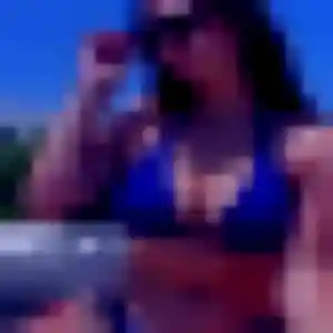 Photo de Margot à Pont-Salomon (31 ans) - plan cul gratuit