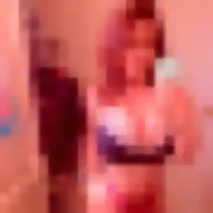 Sexy Nolwenn, 30 ans à Pontarlier - voir sa photo