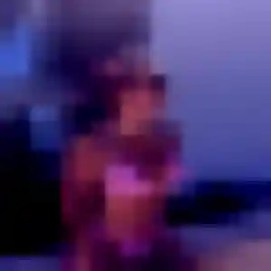 Ursule, 30 ans, connectée à Porto-Vecchio pour une rencontre coquine