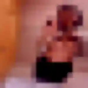 Octavie, 33 ans, connectée à Pouzolles pour une rencontre coquine