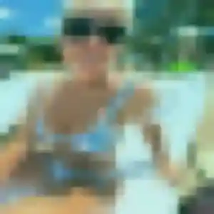 Tania, 22 ans, disponible à Preux-au-Bois pour un plan cul