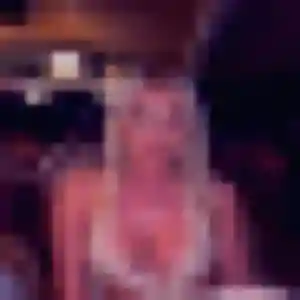 plan cul à Prévessin-Moëns : photo de Ursula, 35 ans - accès libre