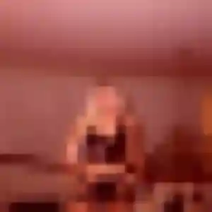 Leonie, femme de 26 ans propose plan cul à Prissac