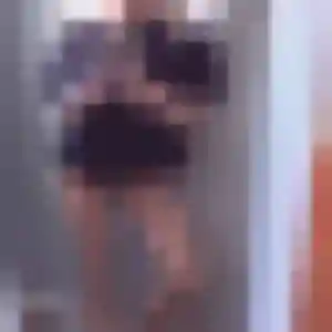 Flore, 27 ans, cherche un plan cul à Proyart