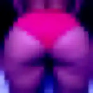 Djamila, 31 ans, en ligne à Pruniers-en-Sologne pour un plan cul