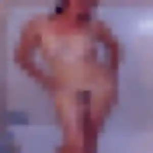 Kelly, 36 ans, dispo pour plan cul à Pruniers-en-Sologne