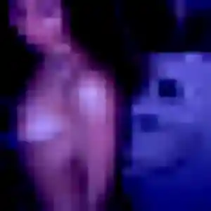 Nadia, 23 ans, dispo pour plan cul à Puimisson