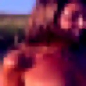 Louna, 44 ans, en ligne à Quarouble pour une rencontre coquine