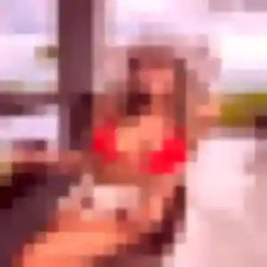 Contacte Lena, 44 ans à Queige en privé