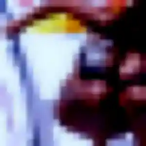 Viviane, fille de 25 ans veut plan cul à Quelaines-Saint-Gault