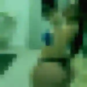Photo de Lilou à Regnéville-sur-Mer (24 ans) - plan cul discret