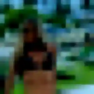 Lucie, femme de 24 ans propose plan cul à Rexpoëde