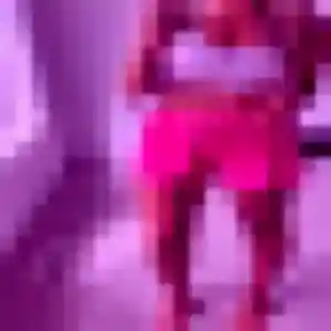 Photo de Elodie à Richelieu (33 ans) - plan cul anonyme