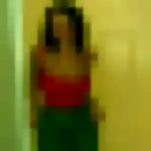 Melanie (26 ans) à Riom cherche un plan cul ce soir