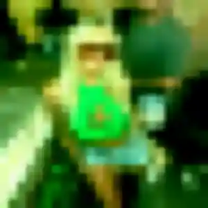 Corinne, fille de 39 ans cherche plan cul à Rives-du-Loir-en-Anjou