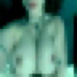 Laura, 37 ans, connectée à Roche-la-Molière pour un plan cul