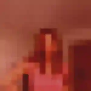 Alice, 40 ans, connectée à Rochefort-Montagne pour une rencontre coquine