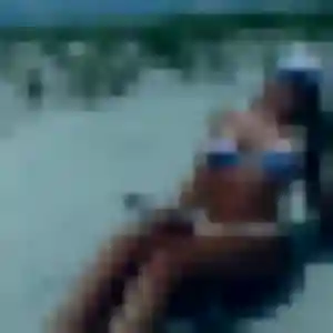 Ursula, fille de 27 ans veut plan cul à Rochejean
