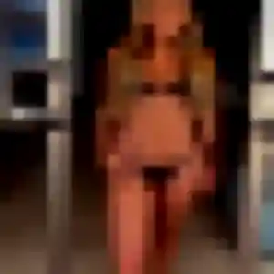 Honorine, fille de 37 ans propose plan cul à Rogerville