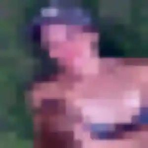 Photo de Zelie à Roinville (34 ans) - plan cul anonyme