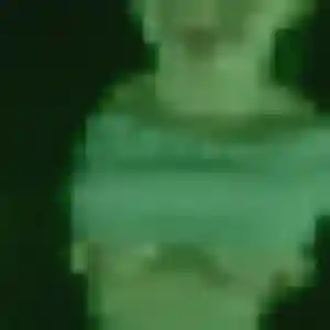 Découvre Adeline, 24 ans à Roissy-en-France gratuitement