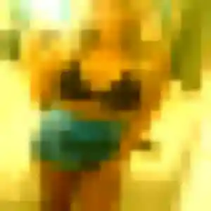 Clara, femme de 24 ans cherche plan cul à Rolampont