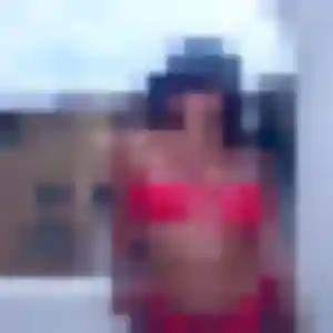 Fanny, 31 ans, dispo pour plan cul à Romenay