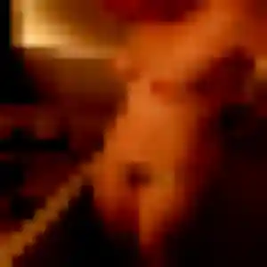 Yvette, 34 ans, en ligne à Roquefort-les-Pins pour une rencontre coquine