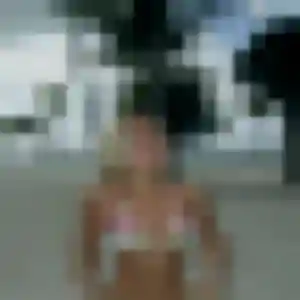 Arlette, 28 ans, disponible à Rosnoën pour un plan cul