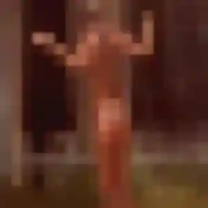 Photo de Sandrine à Rouvres (27 ans) - plan cul anonyme