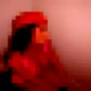 Photo de Lisa à Rue (28 ans) - plan cul gratuit