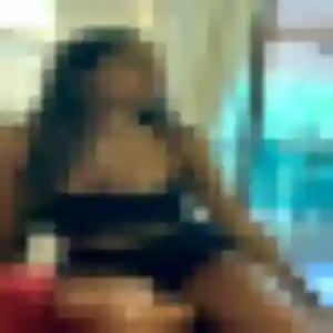 Elodie, 27 ans, connectée à Sains-du-Nord pour une rencontre coquine